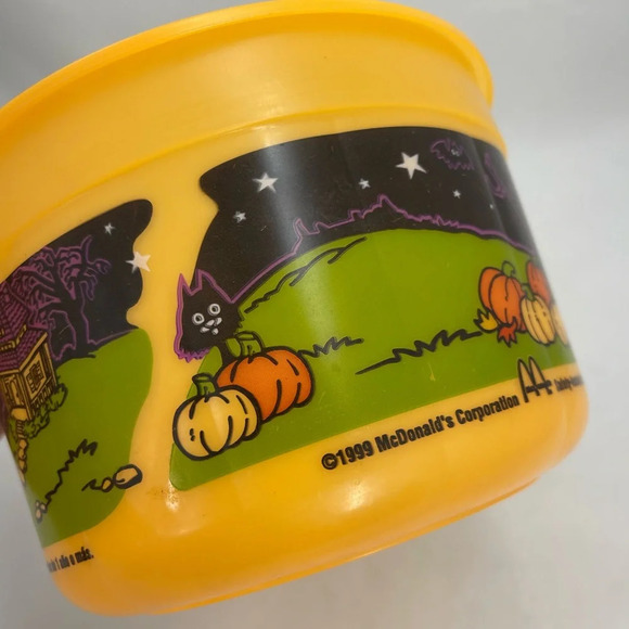 Vintage 90s Mcdonalds Halloween Spooky Trick or Treat Kids Plastic Bucket Bowl - Picture 2 of 3